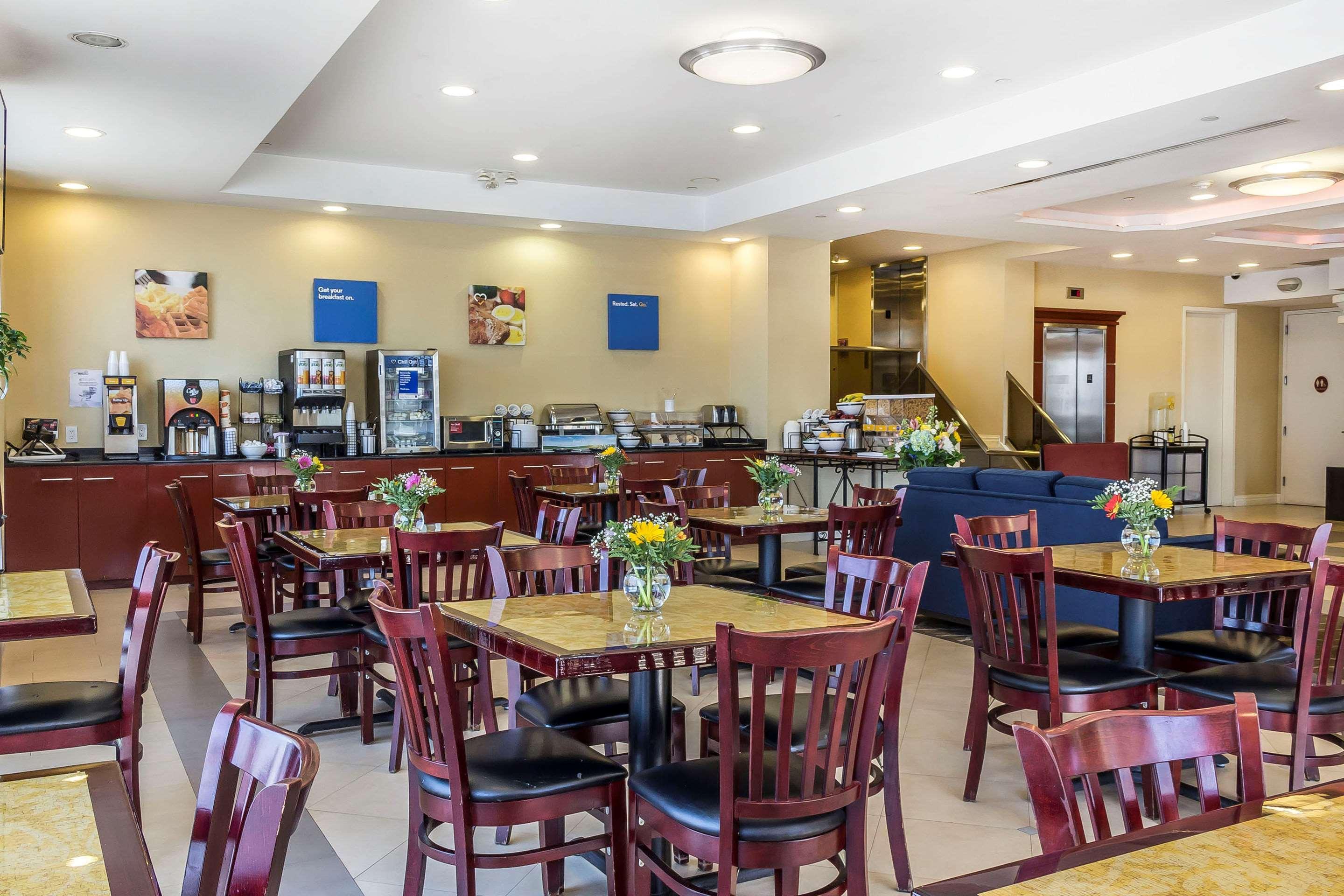 Comfort Inn & Suites Laguardia Airport New York Extérieur photo